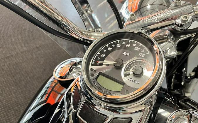 2010 Harley-Davidson® FLSTC - Heritage Softail® Classic