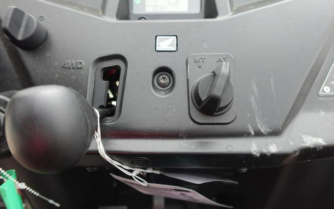 2026 Honda Pioneer 520