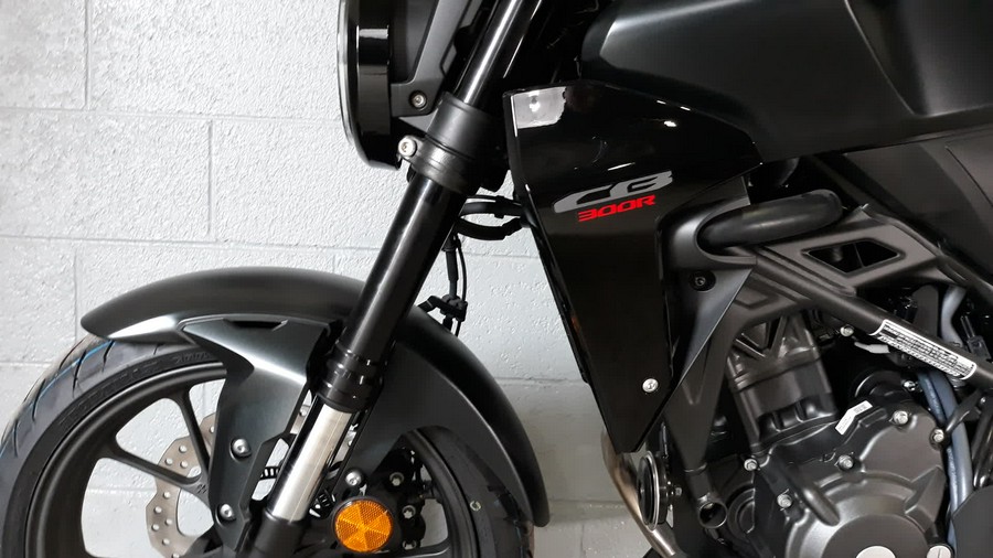 2025 CB300R ABS - Honda
