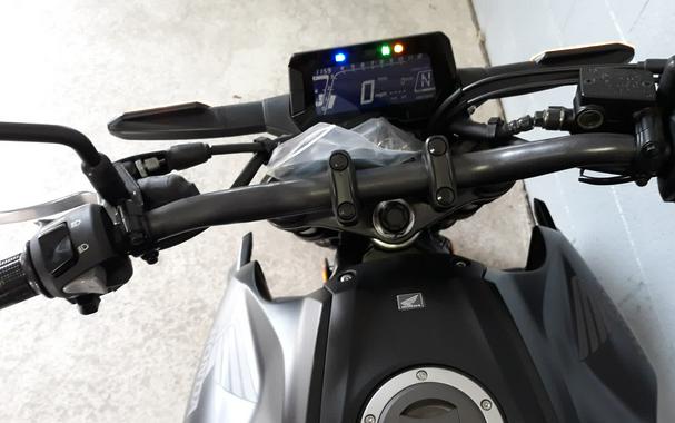 2025 CB300R ABS - Honda