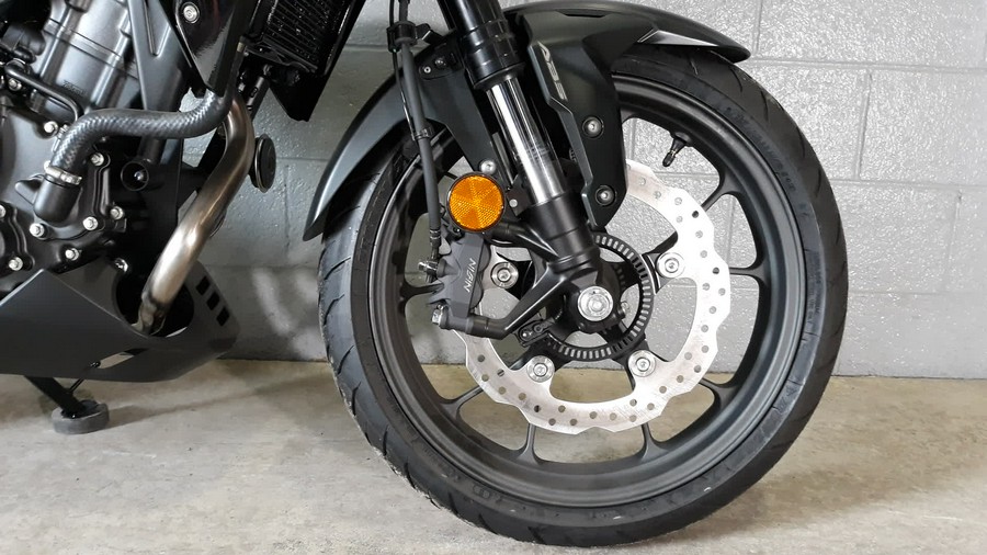 2025 CB300R ABS - Honda