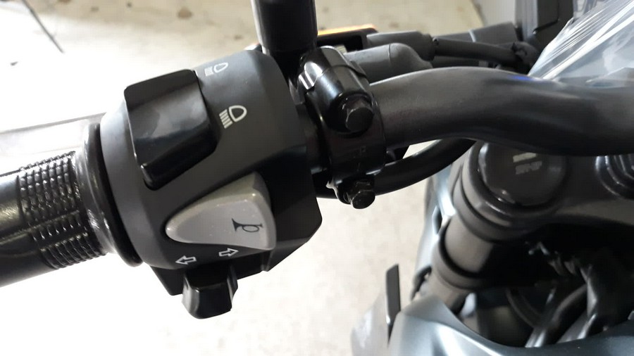 2025 CB300R ABS - Honda