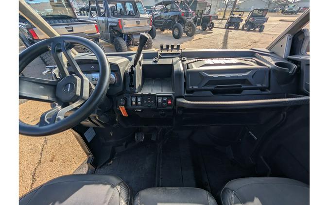 2023 Can-Am DEF MAX XMR HD10