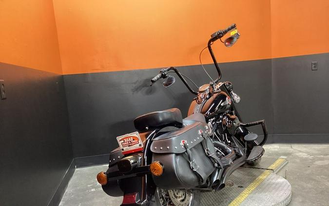 2017 Harley-Davidson® FLSTC - Heritage Softail® Classic