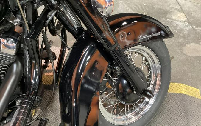 2017 Harley-Davidson® FLSTC - Heritage Softail® Classic