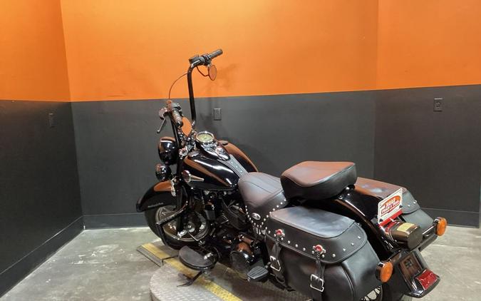 2017 Harley-Davidson® FLSTC - Heritage Softail® Classic