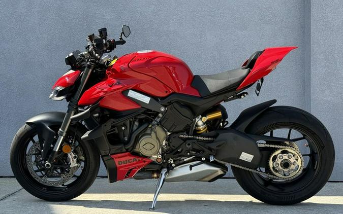 2023 Ducati Streetfighter V4 Ducati Red