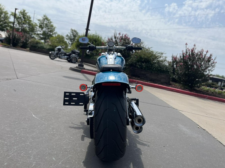 2026 Harley-Davidson® FXBR Breakout® Teal Thunder