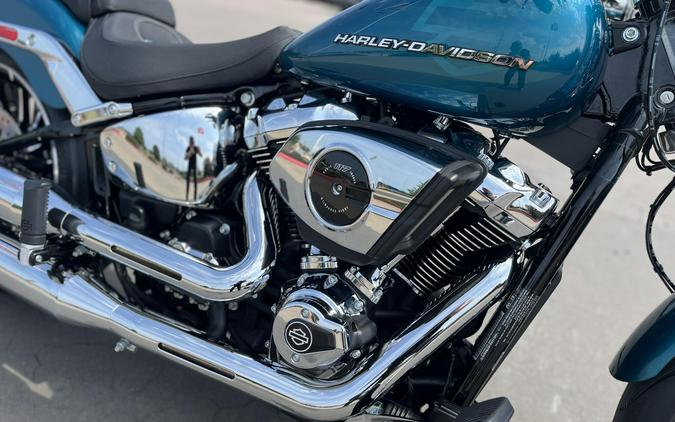 2026 Harley-Davidson® FXBR Breakout® Teal Thunder