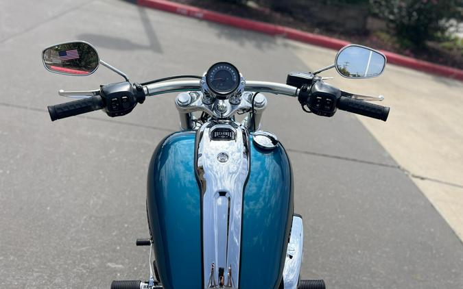 2026 Harley-Davidson® FXBR Breakout® Teal Thunder