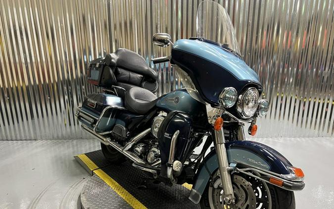 Harley-Davidson Ultra Classic Electra Glide Shrine Edition