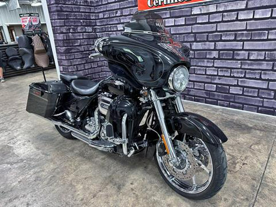 2012 Harley-Davidson CVO™ Street Glide®