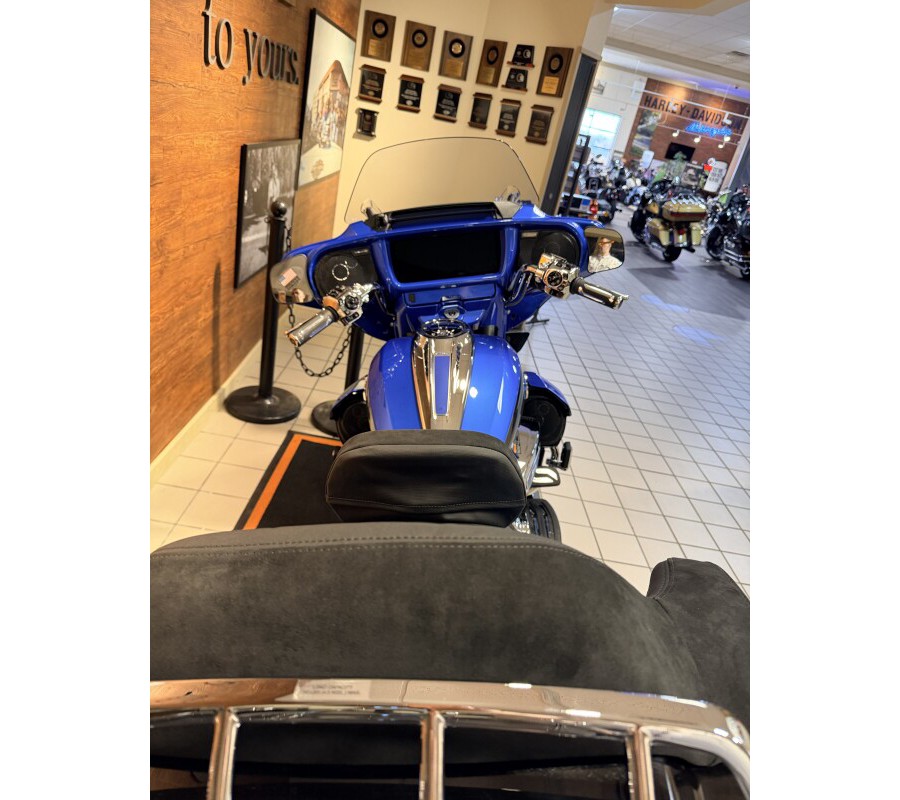 2026 H-D FLHXLSE CVO Street Glide Limited 121ci