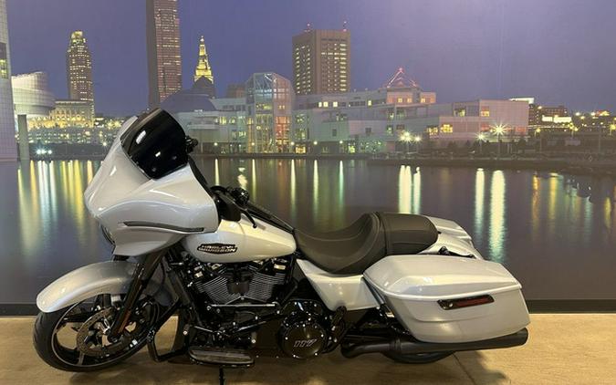 2024 Harley-Davidson FLHX - Street Glide