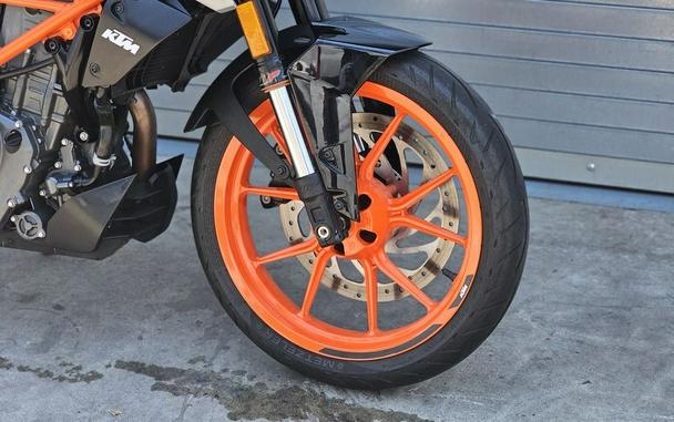 2021 KTM 390 Duke