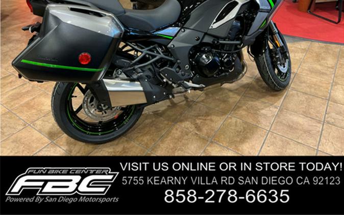 2025 Kawasaki Versys 1100 SE LT ABS