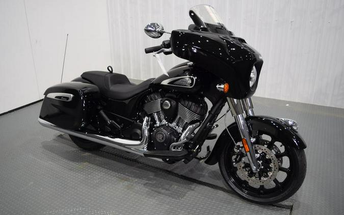 2024 Indian Motorcycle® Chieftain® Black Metallic