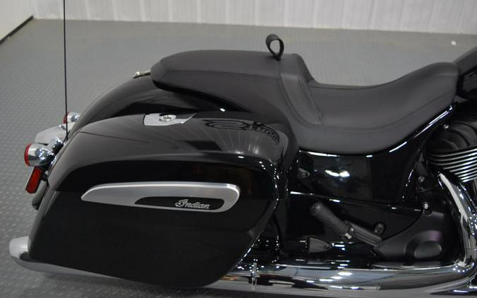 2024 Indian Motorcycle® Chieftain® Black Metallic