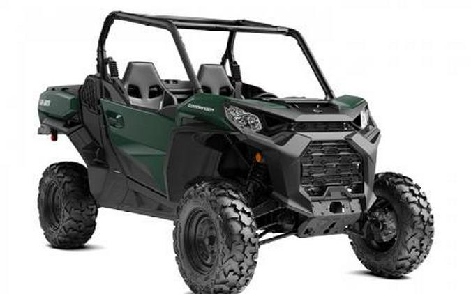 2023 Can-Am™ Commander DPS 700