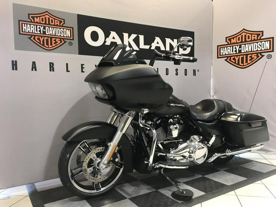 2018 Harley-Davidson® FLTRX - Road Glide®