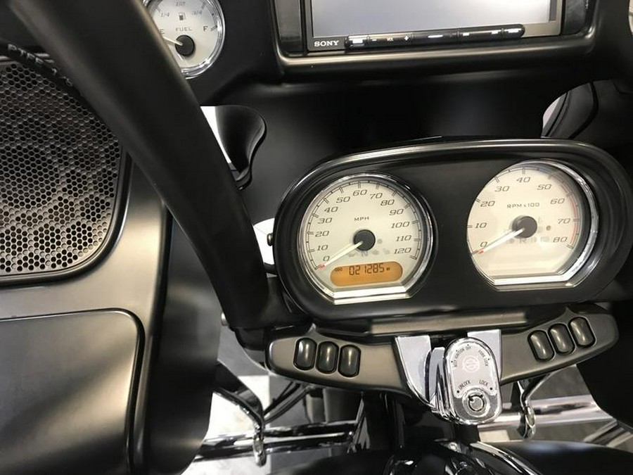 2018 Harley-Davidson® FLTRX - Road Glide®