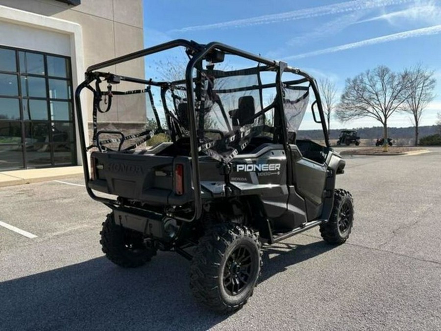 2025 Honda Pioneer 1000-5 Deluxe