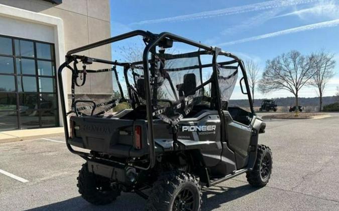 2025 Honda Pioneer 1000-5 Deluxe