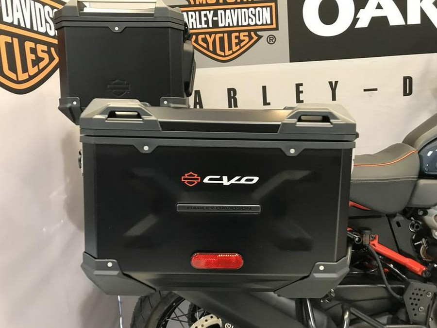 2025 Harley-Davidson® CVO™ Pan America®