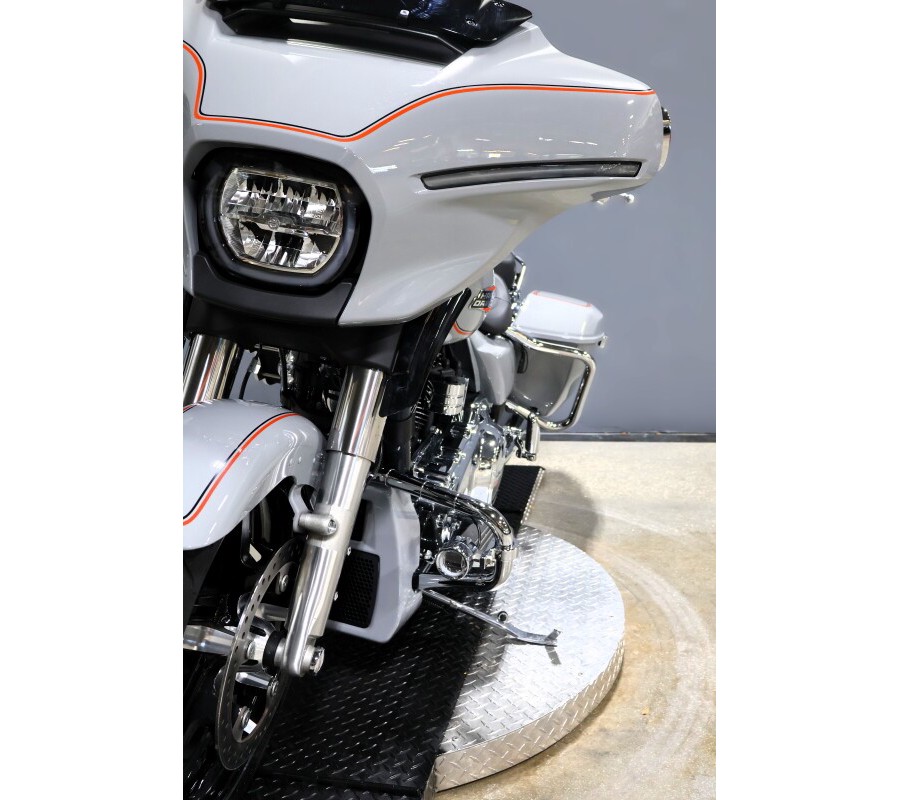 2024 Harley-Davidson Street Glide FLHX