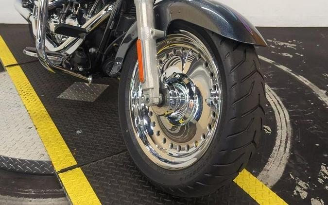 2015 Harley-Davidson® FLSTF103