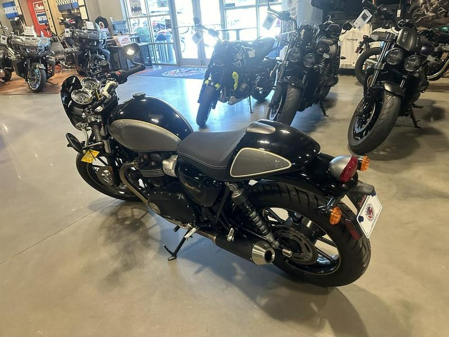 2017 Triumph Street Cup Jet Black/Silver Ice