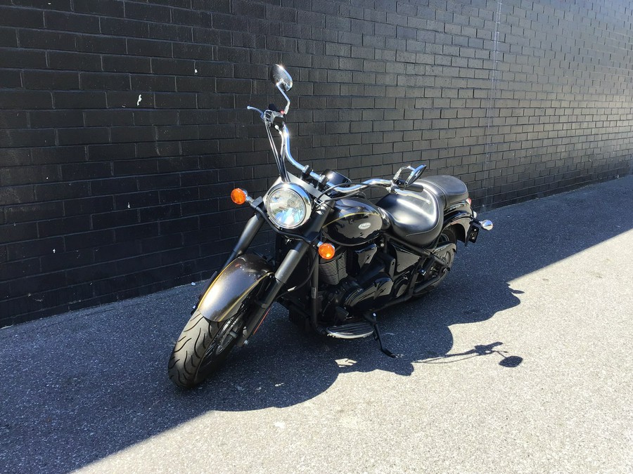 2023 Kawasaki Vulcan 900 Classic