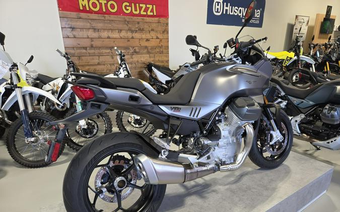 2027 Moto Guzzi V100 Mandello