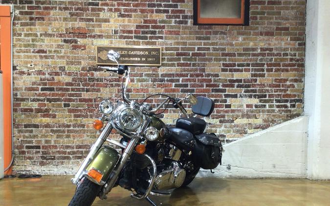 2016 HARLEY-DAVIDSON SOFTAIL HERITAGE SOFTAIL CLASSIC