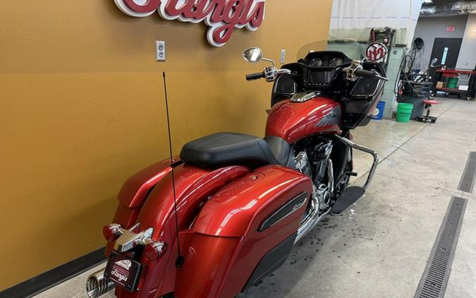 2021 Indian Challenger Limited Ruby Metallic