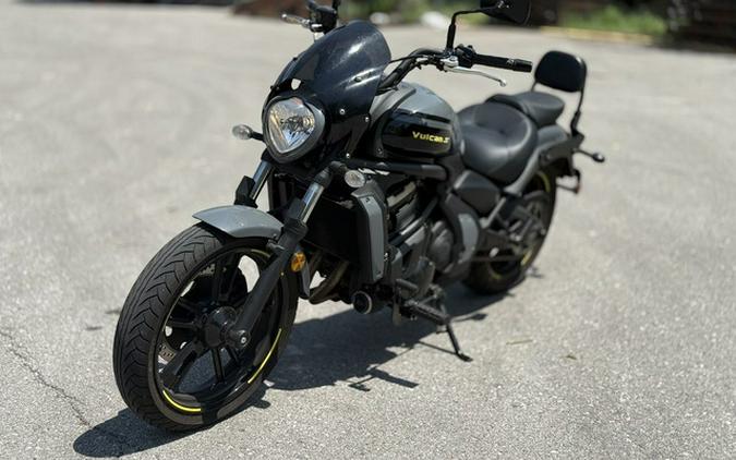 2023 Kawasaki Vulcan S Cafe