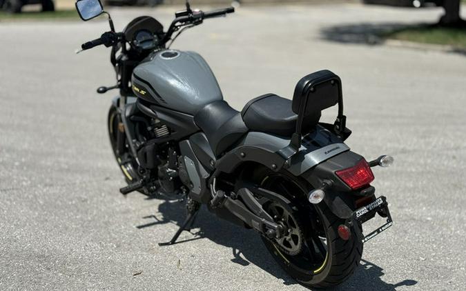 2023 Kawasaki Vulcan S Cafe