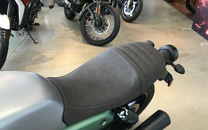2022 Moto Guzzi V7 Stone Centenario