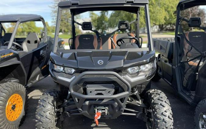 2022 Can-Am® Defender PRO Lone Star HD10