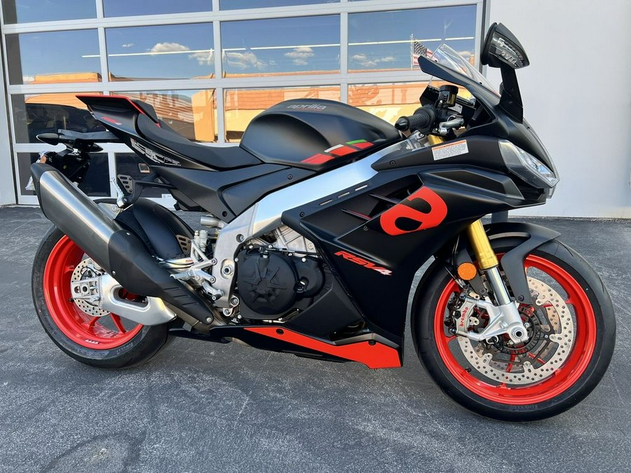 2024 Aprilia® RSV4 1100