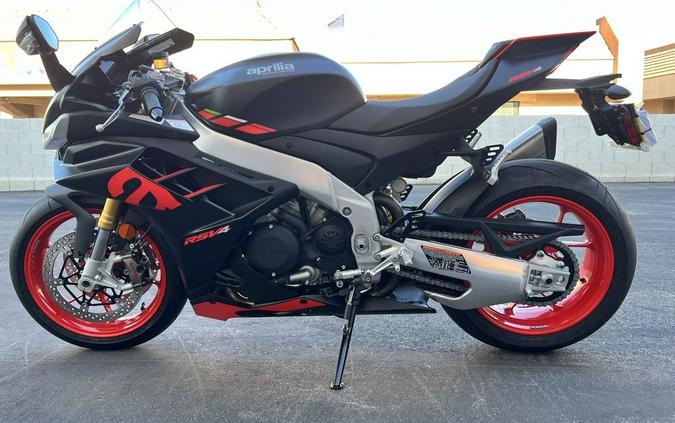 2024 Aprilia® RSV4 1100