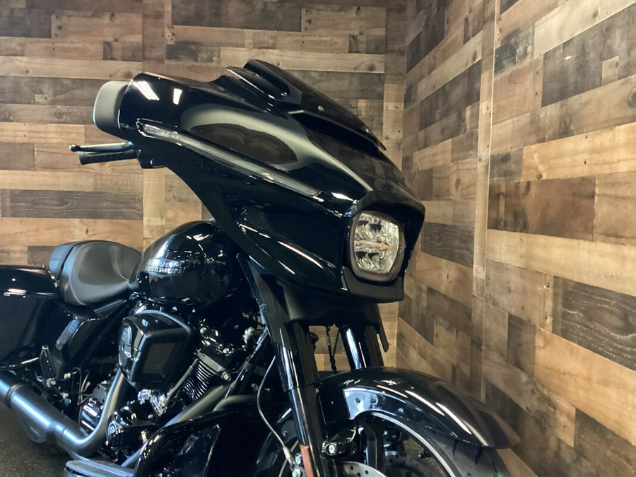 2024 Harley-Davidson Street Glide® Vivid Black - Black Finish FLHX