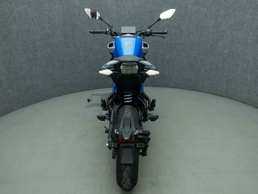 2023 CFMOTO 300NK W/ABS