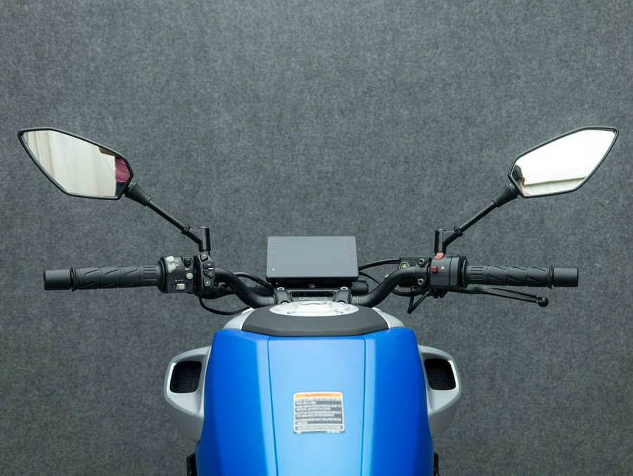 2023 CFMOTO 300NK W/ABS