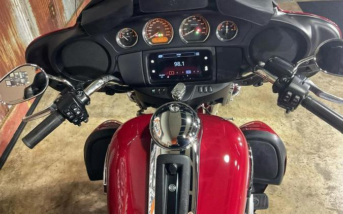 2021 Harley-Davidson® FLHTCUTG - Tri Glide® Ultra