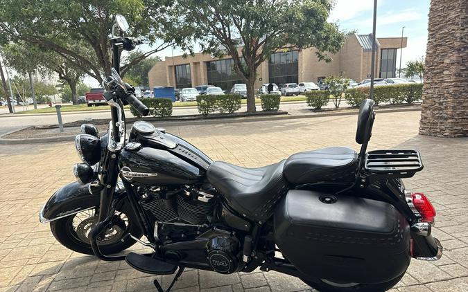 2019 Harley-Davidson HERITAGE CLASSIC 114