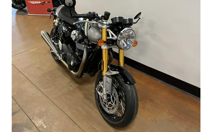 2023 Triumph Thruxton RS (Two-Tone)