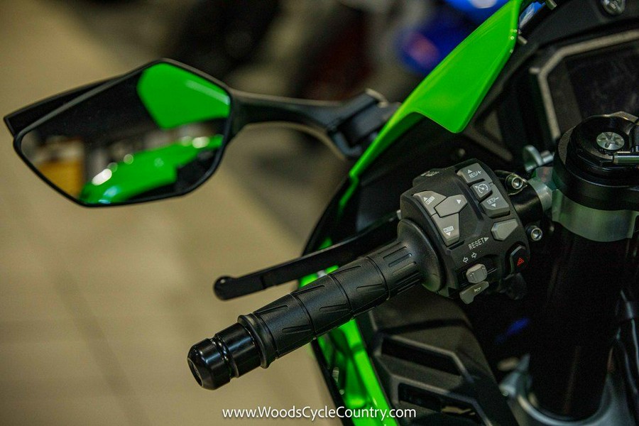 2024 Kawasaki Ninja® ZX™-10R ABS KRT Edition