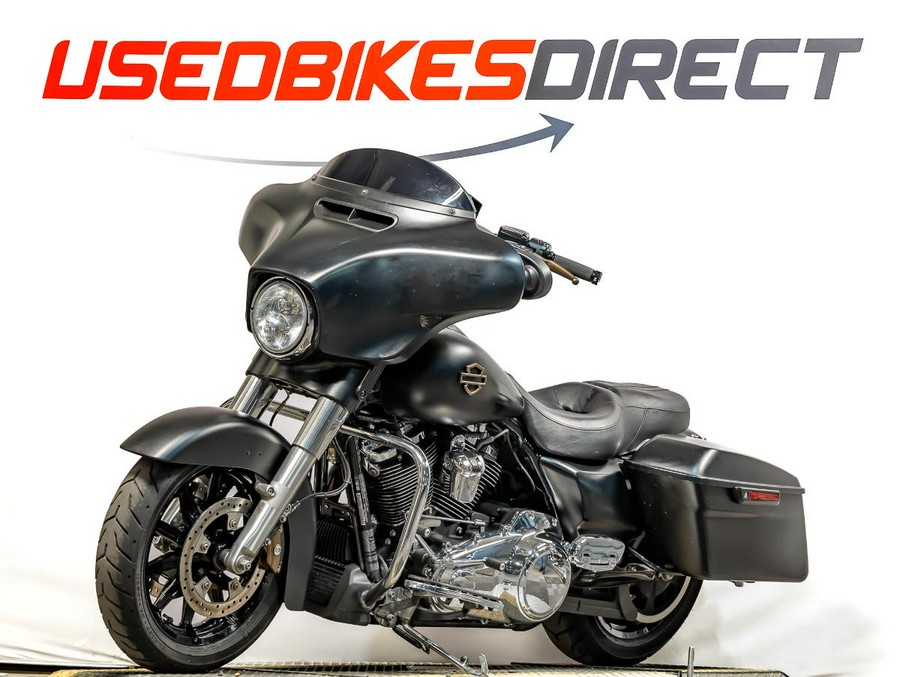 2017 Harley-Davidson Street Glide - $13,999.00