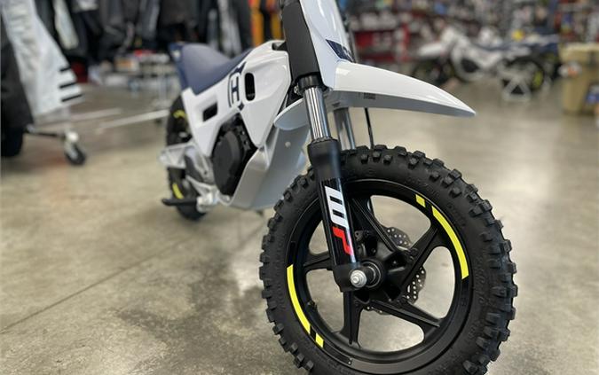 2024 Husqvarna EE 2